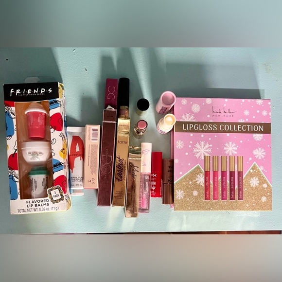 Lipgloss & Dose of Colors Lipstick Lot